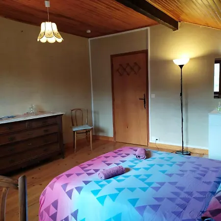 Appartement De 2 Chambres Avec Jardin Clos Et Wifi A Barcelonnette דירה *